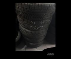 Gomme seminuove 225 55 19 continetal