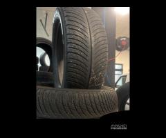 Gomme seminuove 235 50 19 invernali