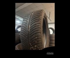 Gomme seminuove 235 50 19 invernali