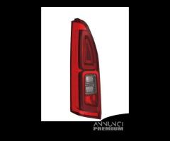 fanale posteriore fiat doblo dal 2022 c/portellone - 2