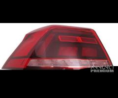 fanale posteriore esterno led vw passat dal 2019-