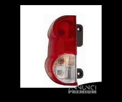 fanale posteriore nissan nv200/evalia dal 2010-