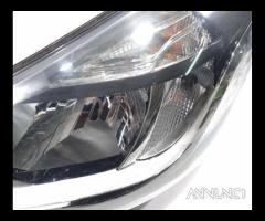 FARO ANTERIORE SINISTRO RENAULT Trafic Serie 26060