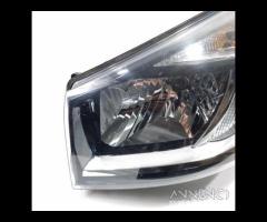 FARO ANTERIORE SINISTRO RENAULT Trafic Serie 26060