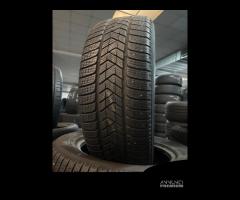 Gomme seminuove  235 60 18 pirelli