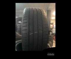 Gomme seminuove  235 45 18 estive