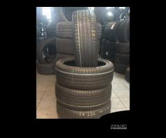 Gomme seminuove 225 40 20 pirelli