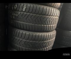 Gomme seminuove 245 40 18 invernali