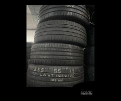 Gomme seminuove 235 55 19 continetal