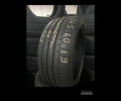 Gomme seminuove 245 40 19 continetal