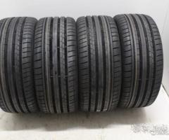 4 gomme usate 235 45 20continental