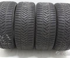 4 gomme usate invernali 215 65 17 pirelli