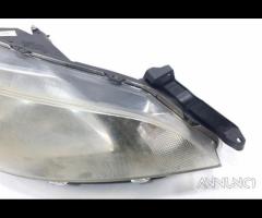 FARO ANTERIORE DESTRO NISSAN NV200 1a Serie 26010-