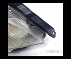 FARO ANTERIORE DESTRO NISSAN NV200 1a Serie 26010- - 15