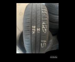 Gomme seminuove  195 60 15 estive