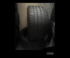 Gomme seminuove 255 30 19 michelin