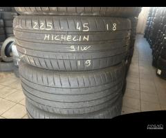 Gomme seminuove 225 45 18 michelin