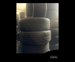 Gomme seminuove 255 45 20 pirelli