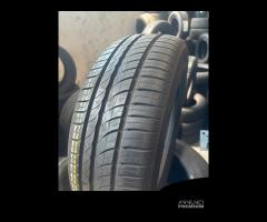 Gomme seminuove 195 60 15 pirelli