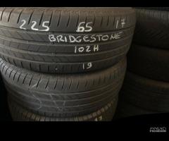 Gomme seminuove 225 65 17 bridgestone