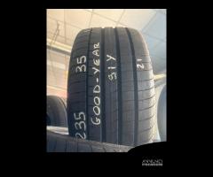 Gomme seminuove 235 35 19 goodyear