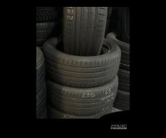 Gomme seminuove 255 45 19 hankook