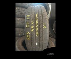 Gomme seminuove 235 50 19 continetal