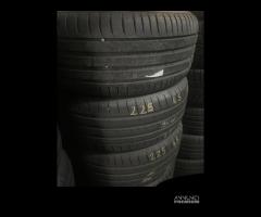 Gomme seminuove 225 45 18 pirelli