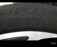 Cerchi Gomme Copricerchi Peugeot 2008 - 10