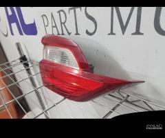 Fanale Stop Ford Fiesta Mk8 - Interno SX