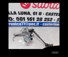 PIANTONE STERZO DACIA DUSTER 2021 488103304R