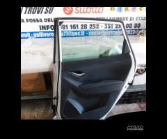 porta portiera posteriore dx hyundai ix20 2011>