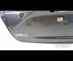 PORTELLONE POSTERIORE COMPLETO TOYOTA Yaris Serie - 6