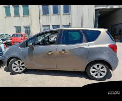 OPEL MERIVA A13DTE SI VENDE PER PEZZI DI RICAMBI - 2