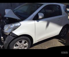 Toyota iQ