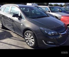 Opel astra J anno 2014