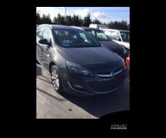 Opel astra J anno 2014 - 10