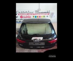 portellone posteriore audi q3 modello suv 2020