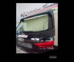 portellone posteriore audi q3 modello suv 2020