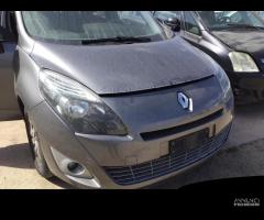 Renault scenic 3ª serie anno 09