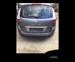 Renault scenic 3ª serie anno 09 - 8