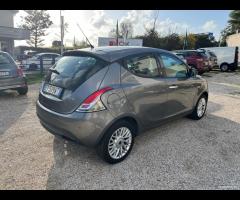 Lancia Ypsilon 1.2 69 CV 5 porte GPL Ecochic Elle