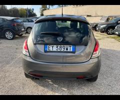 Lancia Ypsilon 1.2 69 CV 5 porte GPL Ecochic Elle