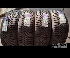 4 Gomme NUOVE 235 60 18 Invernali Laufenn