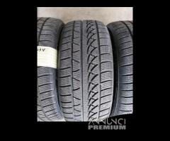 4 Gomme Invernali 235 50 19 Petlas