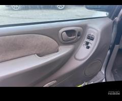 Ricambi Chrysler Grand Voyager 2.5 CRD del 2002