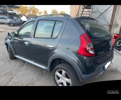 Ricambi Dacia Sandero Stepway 1.5 dCi del 2010