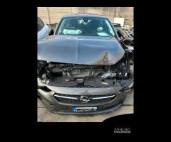 OPEL Corsa 6ª serie INCIDENTATA