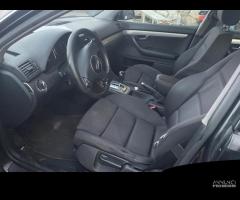 Ricambi Audi A4 Avant 2.5 TDI V6 180cv del 2004