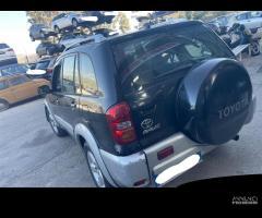 Ricambi Toyota Rav4 2.0 D-4D 116cv del 2004 - 11